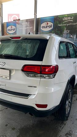 جيب جراند شيروكي